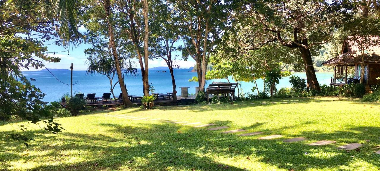Starlight Beach Resort Phajam-sziget Kültér fotó