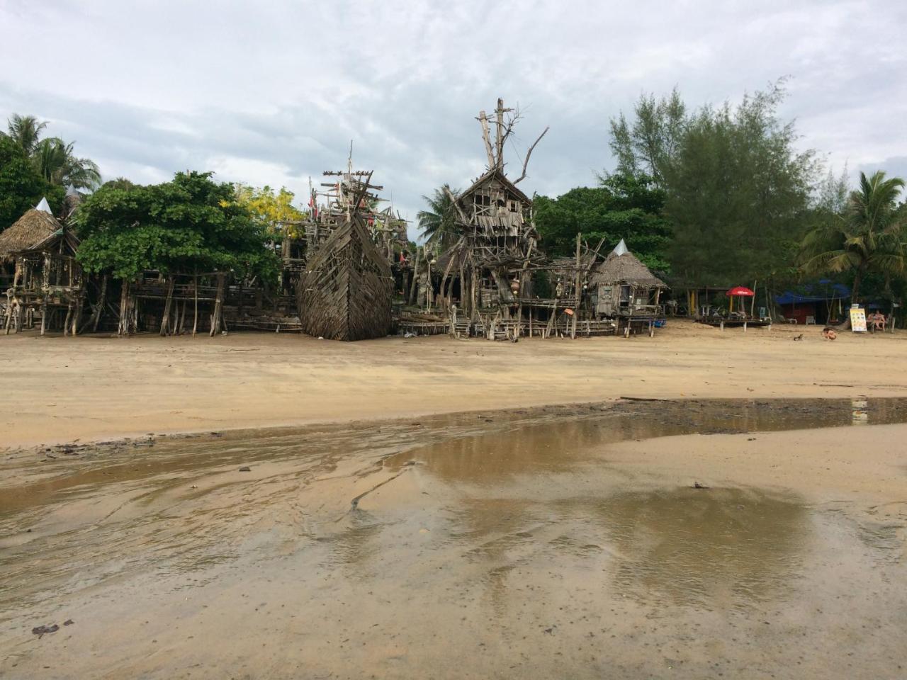 Starlight Beach Resort Phajam-sziget Kültér fotó